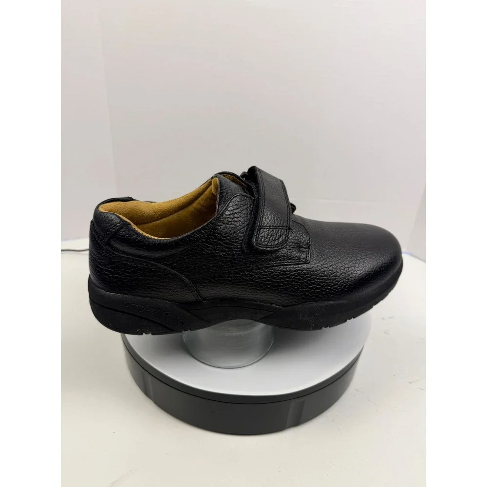 Men's Black Leather Slip-On Comfort Loafers